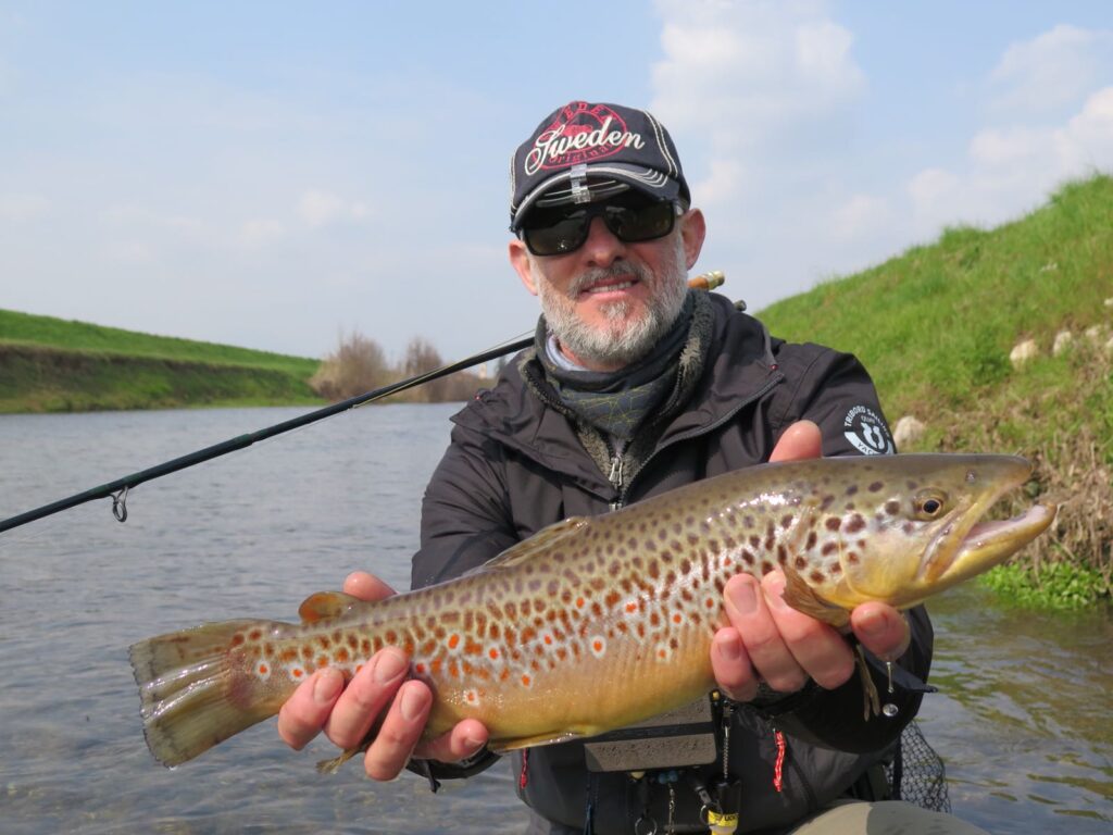 Francesco Gastaldi — attività di guida di pesca