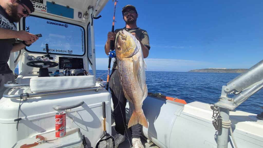Ivan Scano — attività di guida di pesca