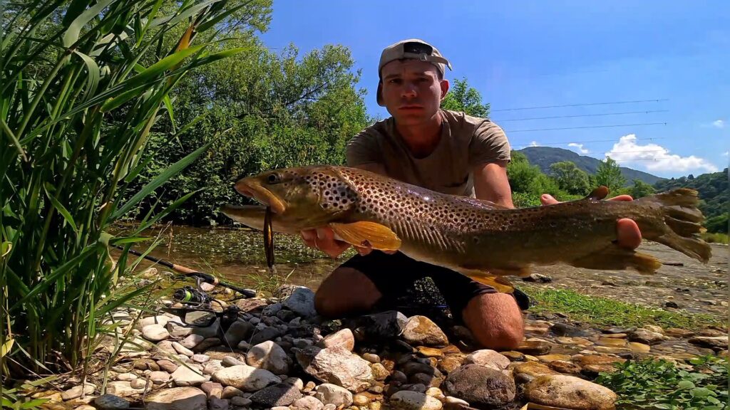 Samuel Favero — attività di guida di pesca
