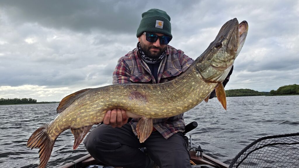 Riccardo de Vito — attività di guida di pesca