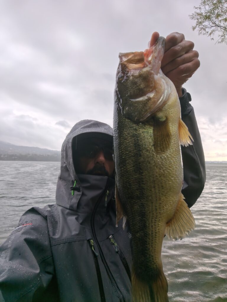 Omar Ghirotto — attività di guida di pesca