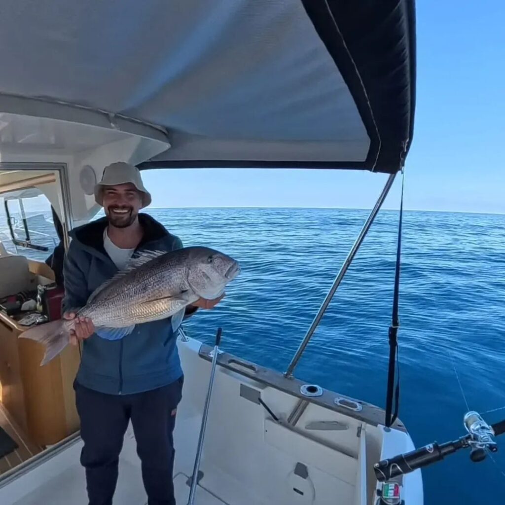 Alessandro Di Meo — attività di guida di pesca