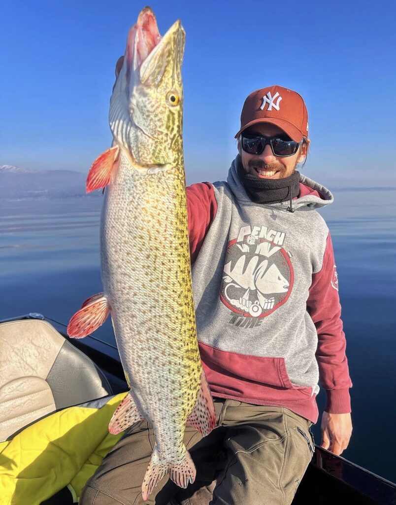 Alessandro Altamura — attività di guida di pesca